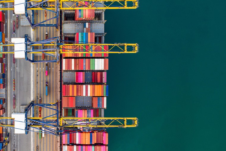 Lancement : Univers et marché du commerce international 2025-2026